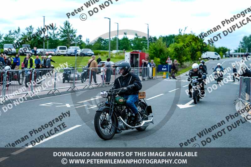 Vintage motorcycle club;eventdigitalimages;no limits trackdays;peter wileman photography;vintage motocycles;vmcc banbury run photographs